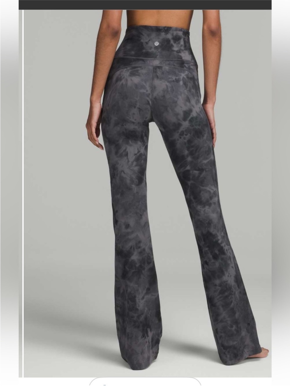 lululemon athletica High-Rise Flared Tie-Dye Leggings - Charcoal - Picture 2 of 6
